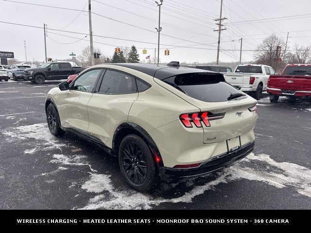 2025 Ford Mustang Mach-E Premium SPORT APPEARANCE