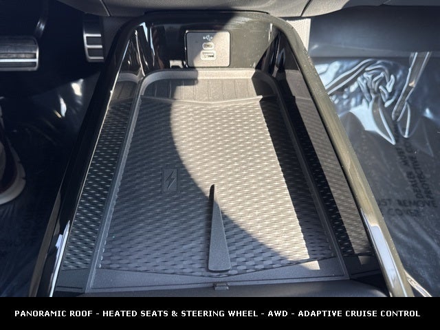 2025 Ford Mustang Mach-E Premium PANORAMIC FIXED GLASS ROOF