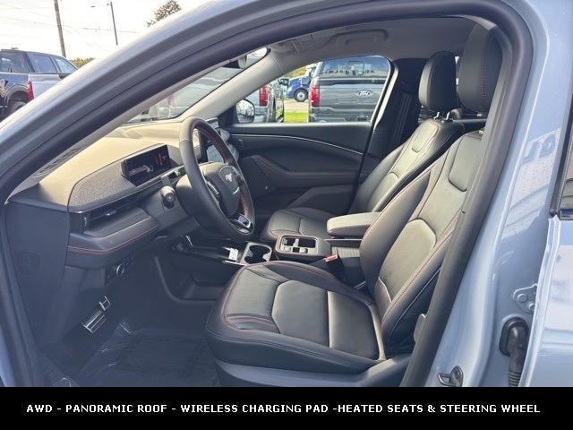 2025 Ford Mustang Mach-E Premium EXTENDED RANGE BATTERY AWD