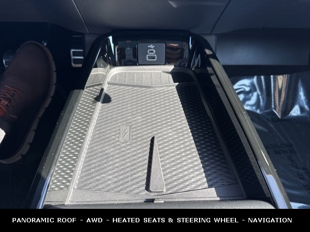 2025 Ford Mustang Mach-E Premium EXTENDED RANGE BATTERY