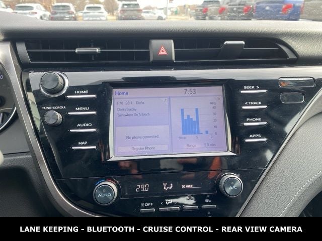 2020 Toyota Camry SE 39 MPG