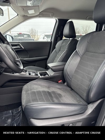 2024 Mitsubishi Outlander SE TECH PACK