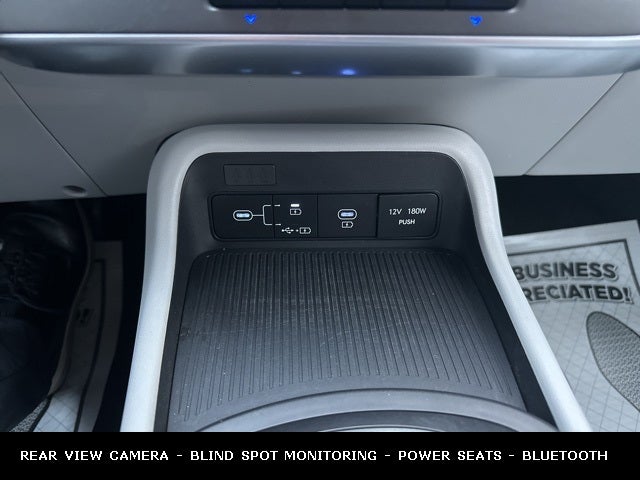 2024 Hyundai Kona SEL 35 MPG HWY