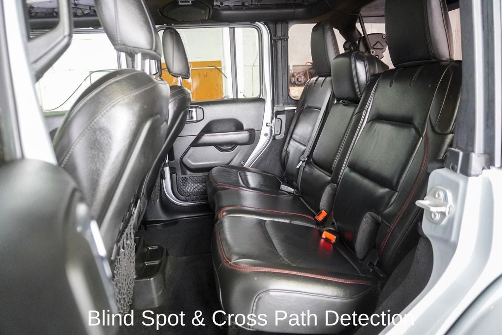 2023 Jeep Wrangler Rubicon Navigation System & ParkView Rear Back-Up Camera