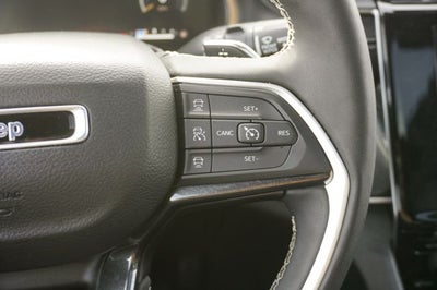 2023 Jeep Grand Cherokee Altitude X Power Sunroof & ParkView Rear Back-Up Camera