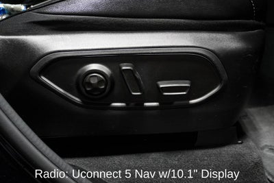 2024 Jeep Grand Cherokee Limited Navigation System & Dual-Pane Panoramic Sunroof