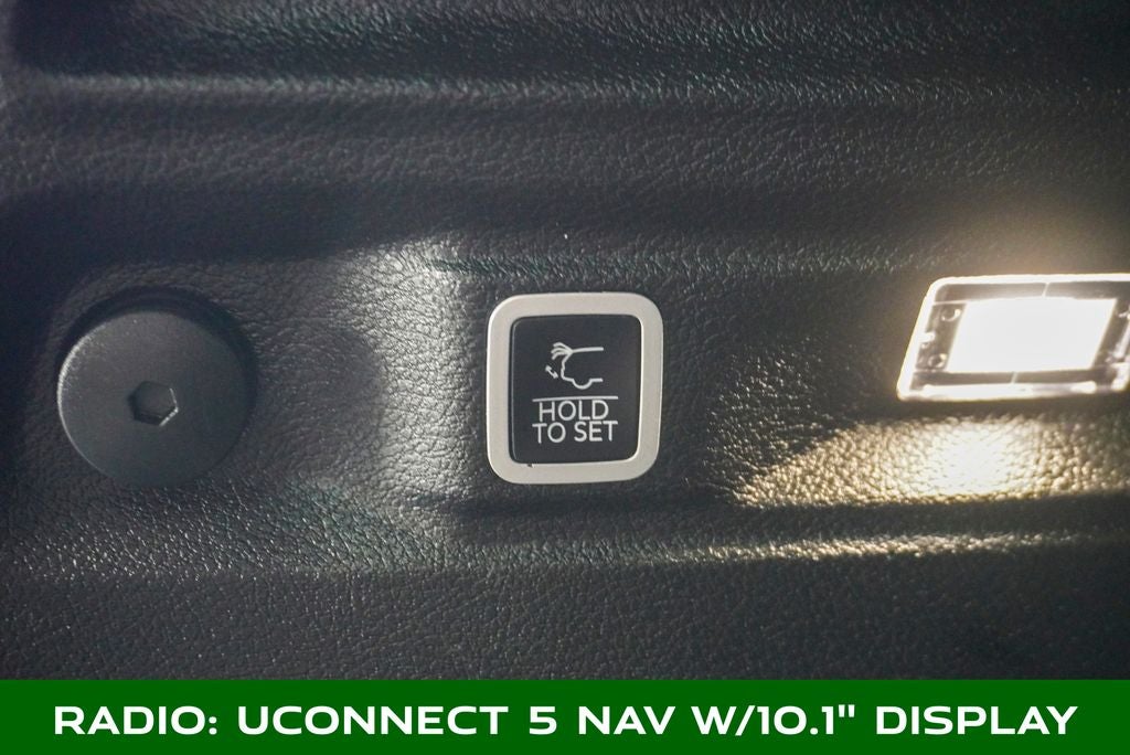 2024 Jeep Grand Cherokee L Limited Navigation System & Dual-Pane Panoramic Sunroof