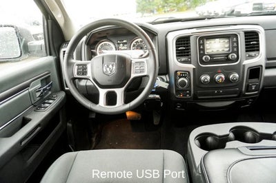 2022 RAM 1500 Classic SLT Apple CarPlay & ParkView Rear Back-Up Camera