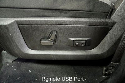 2023 RAM 1500 Classic SLT ParkView Rear Back-Up Camera & Apple CarPlay