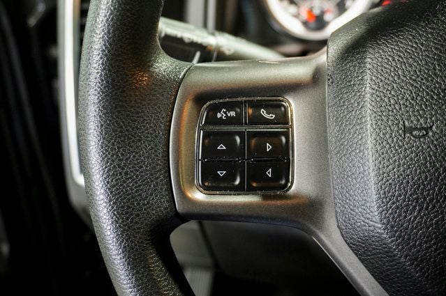 2023 RAM 1500 Classic SLT ParkView Rear Back-Up Camera & Apple CarPlay