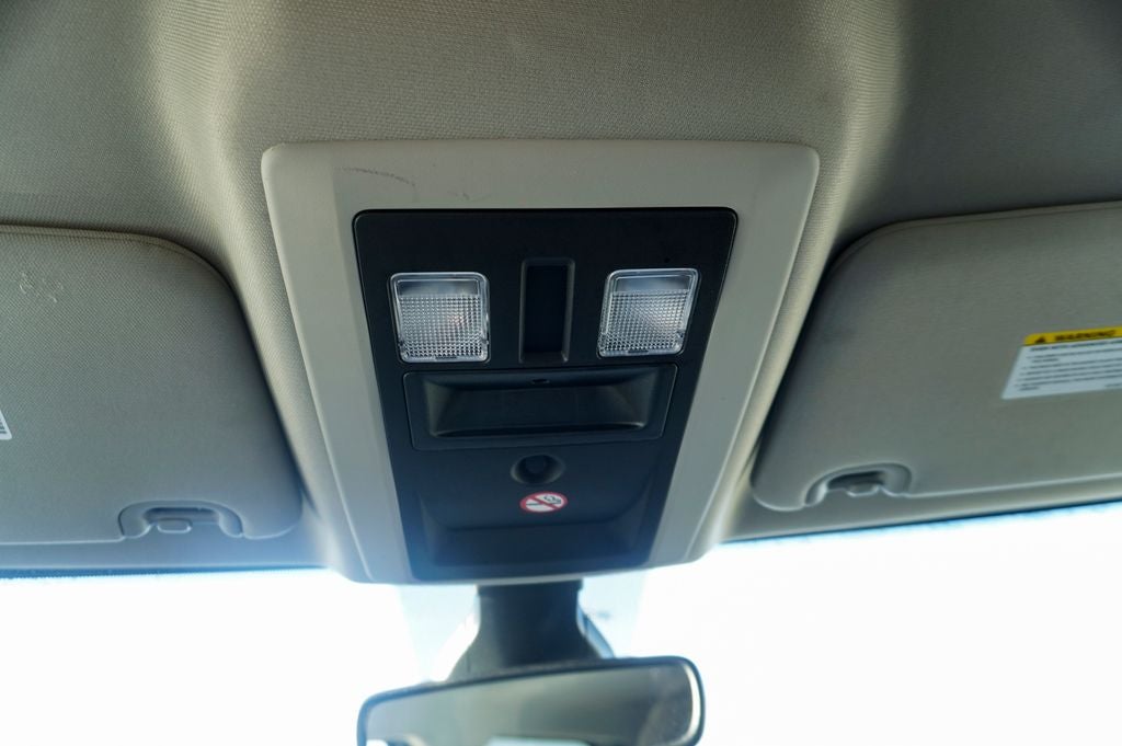 2023 RAM 1500 Classic SLT Integrated Voice Command w/Bluetooth & ParkView Re