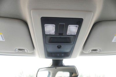 2022 RAM 1500 Classic SLT ParkView Rear Back-Up Camera & Integrated Voice Co