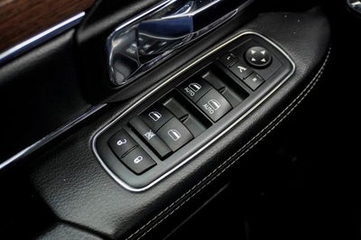 2018 RAM 1500 Laramie Navigation System & Power Sunroof