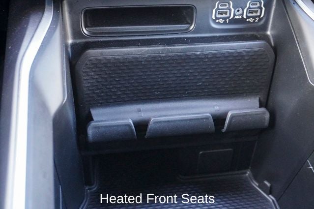 2022 RAM 1500 Big Horn/Lone Star Navigation System & ParkView Rear Back-Up Camera