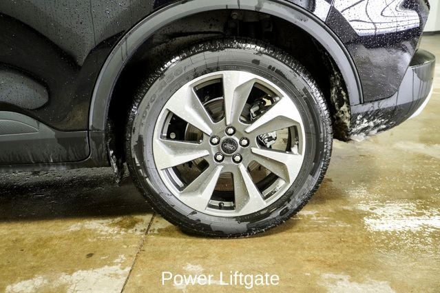 2025 Ford Escape Platinum 360-Degree Camera w/Split View & Navigation