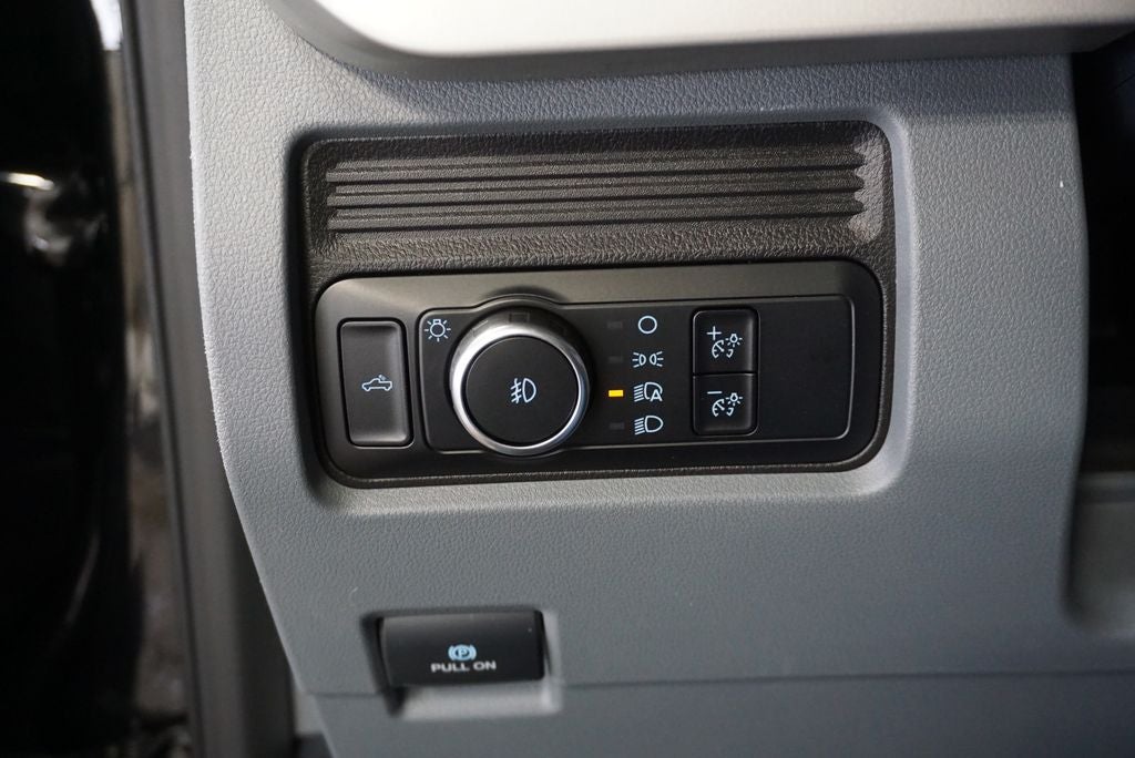 2024 Ford F-250SD XLT SYNC 4 w/Enhanced Voice Recognition & Exterior Par