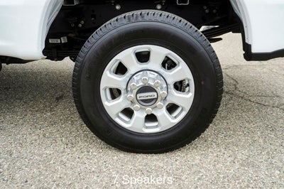 2023 Ford F-350SD XLT 5th Wheel/Gooseneck Hitch Prep Package