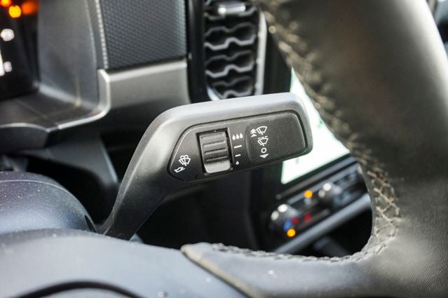 2025 Ford Ranger XLT 12" Display in Center Stack & 360-Degree Camera