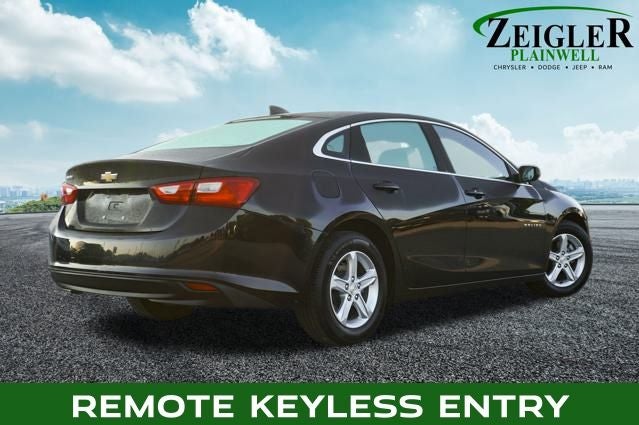 2022 Chevrolet Malibu LS 1FL