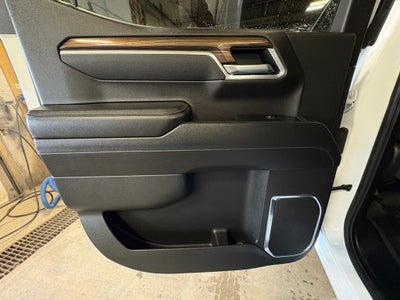 2025 Chevrolet Silverado 1500 LT LT1