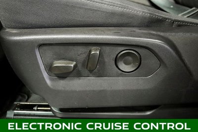 2025 Chevrolet Silverado 1500 LT 12.3" Multicolor Reconfigurable Digital Display &