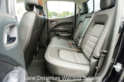 2022 GMC Canyon AT4 w/Leather Exterior Parking Camera Rear & Apple CarPlay/Andro