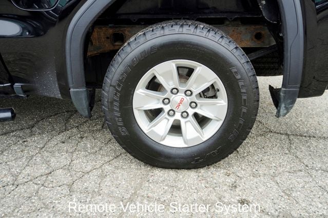 2023 GMC Sierra 1500 SLE Navigation System & HD Rear Vision Camera