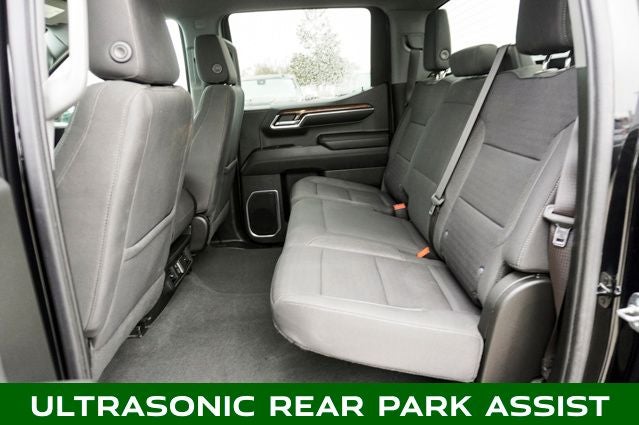 2023 GMC Sierra 1500 SLE Navigation System & HD Rear Vision Camera