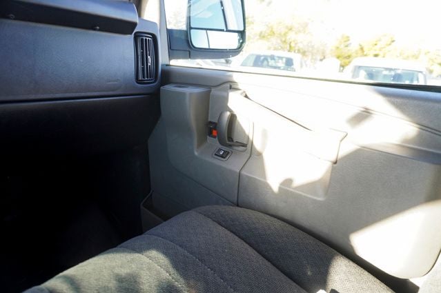 2024 GMC Savana 2500 Work Van Driver Convenience Package