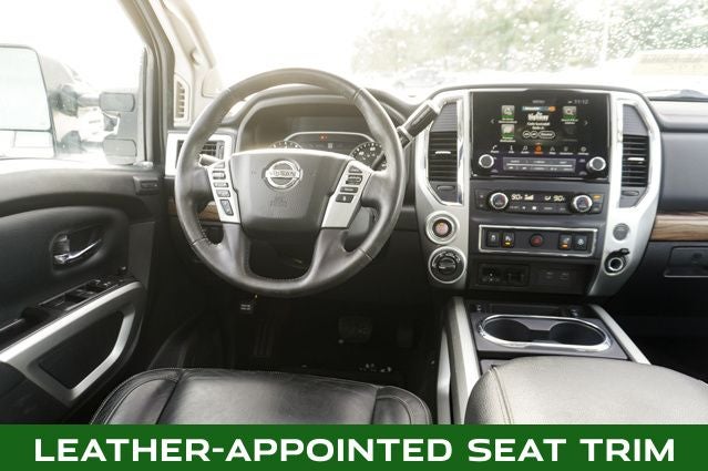 2021 Nissan Titan SL Navigation System & Dual Panel Panoramic Moonroof