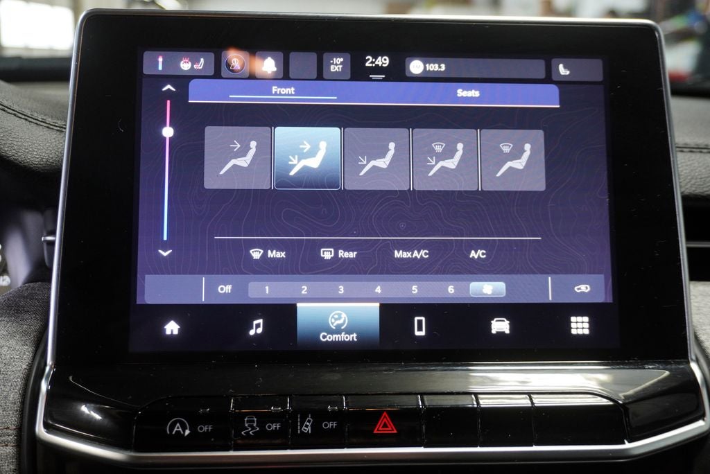 2023 Jeep Compass Latitude Lux Apple CarPlay/Android Auto