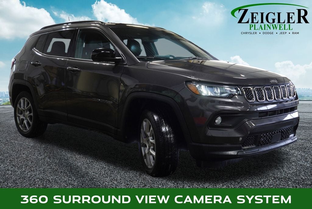 2023 Jeep Compass Latitude Lux Apple CarPlay/Android Auto