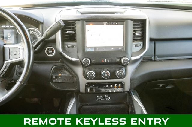 2024 RAM 2500 Big Horn Integrated Voice Command w/Bluetooth & Rear Back-U