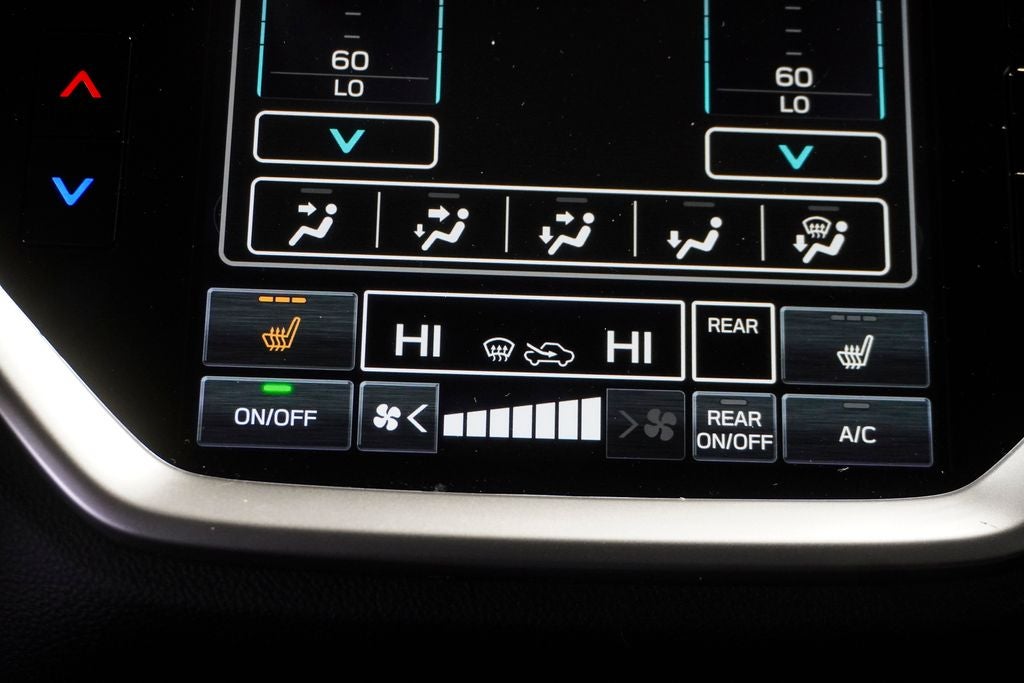 2024 Subaru Ascent Limited STARLINK/Apple CarPlay/Android Auto