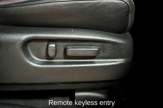 2022 Honda Ridgeline Black Edition Power moonroof & Navigation System