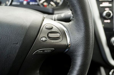 2024 Nissan Murano SL Power moonroof & Navigation System