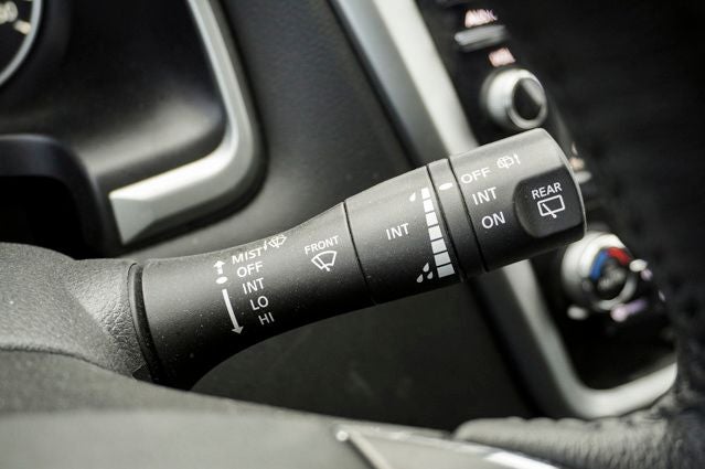 2024 Nissan Murano SL Power moonroof & Navigation System