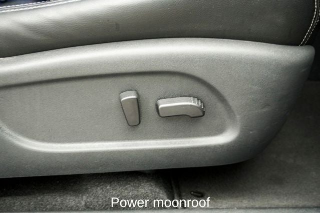 2024 Nissan Murano SL Power moonroof & Navigation System