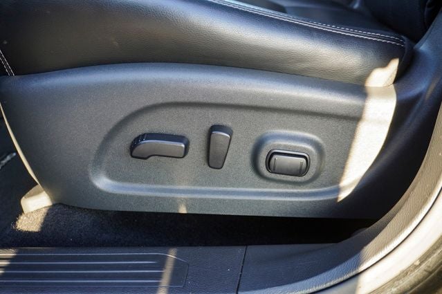 2023 Nissan Murano SL Navigation System & Dual-Panel Moonroof