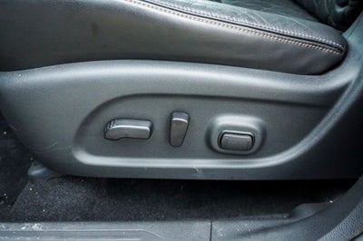 2021 Nissan Murano Platinum Power moonroof & Navigation System