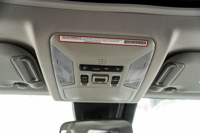 2020 Toyota RAV4 Hybrid XLE Moonroof & Backup Camera