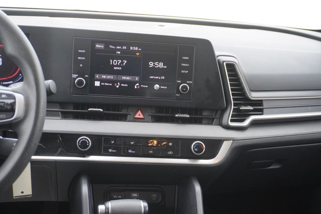 2024 Kia Sportage LX