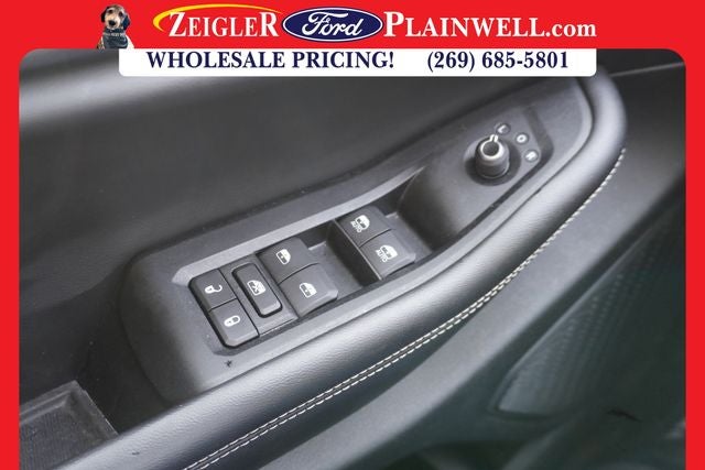 2023 Jeep Grand Cherokee Laredo V6 4x4 Rear Camera Power Seat