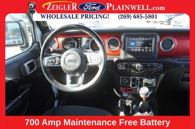 2021 Jeep Gladiator Rubicon 3.6 L V6 Sunrider Top Alpine Audio Rear