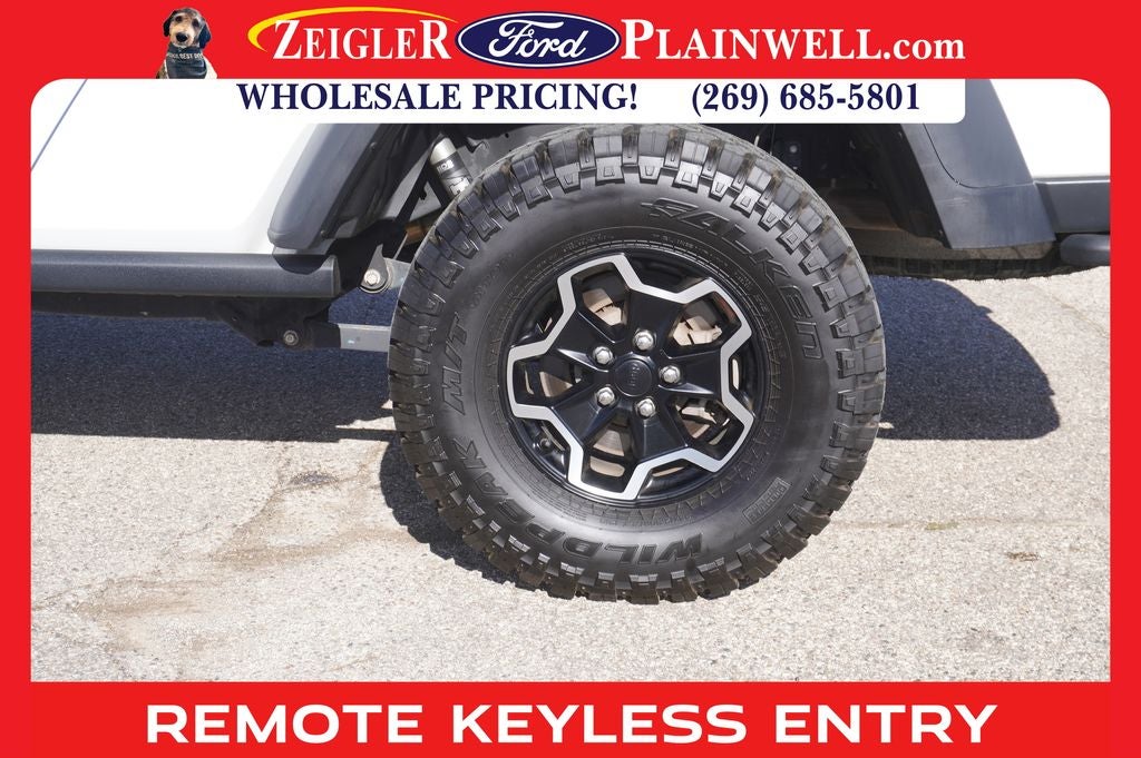 2021 Jeep Gladiator Rubicon 3.6 L V6 Sunrider Top Alpine Audio Rear