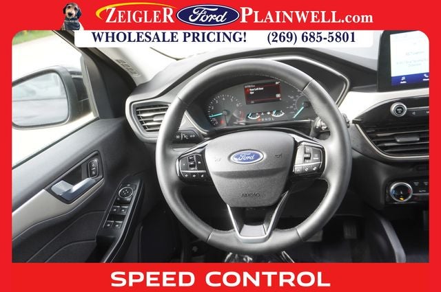 2022 Ford Escape SEL AWD HEATED LEATHER & STEERING PANORAMIC ROOF T TOW