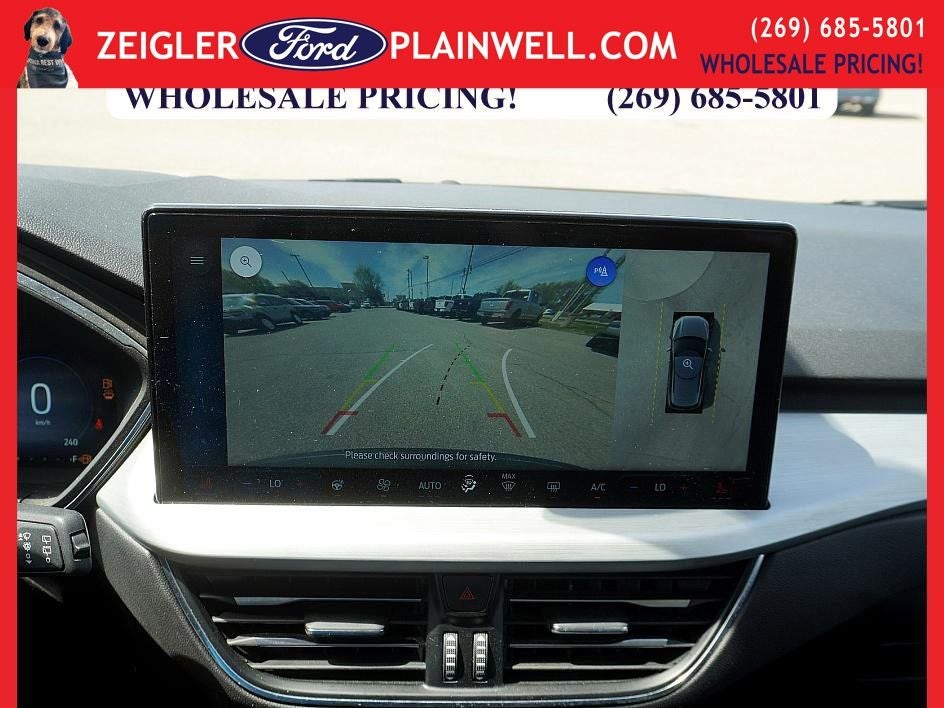 2023 Ford Escape Platinum AWD PANORAMIC ROOF HEATED LEATHER SYNC 4