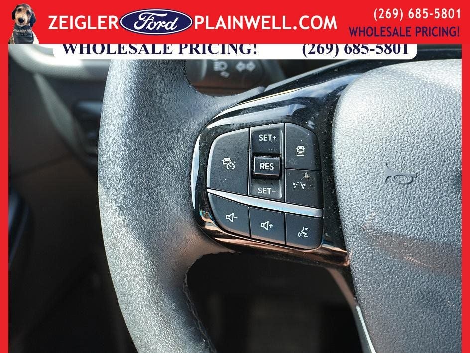 2023 Ford Escape Platinum AWD PANORAMIC ROOF HEATED LEATHER SYNC 4