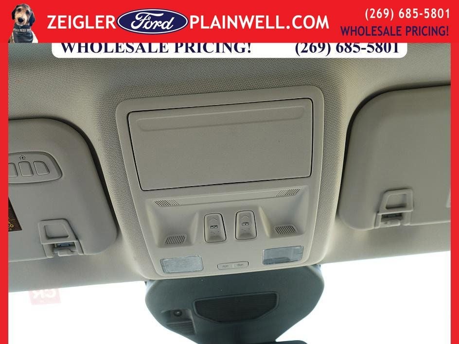 2023 Ford Escape Platinum AWD PANORAMIC ROOF HEATED LEATHER SYNC 4