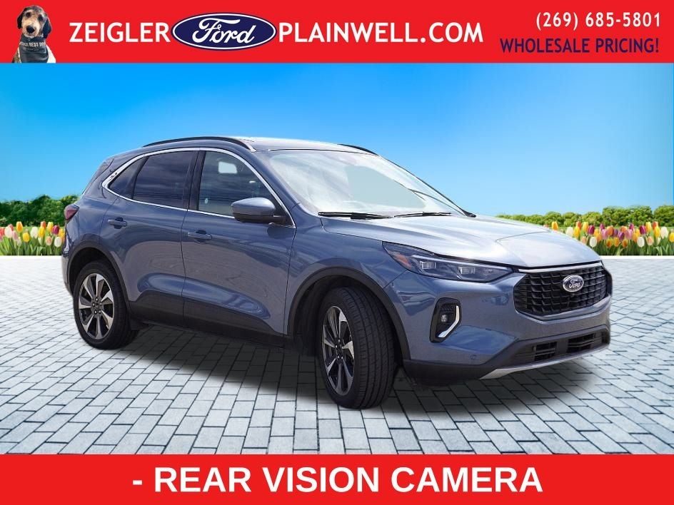 2023 Ford Escape Platinum AWD PANORAMIC ROOF HEATED LEATHER SYNC 4